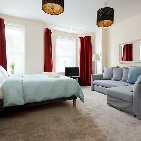 Stylish Town Centre Apartment Close To Beach And Shops Bournemouth Exteriör bild