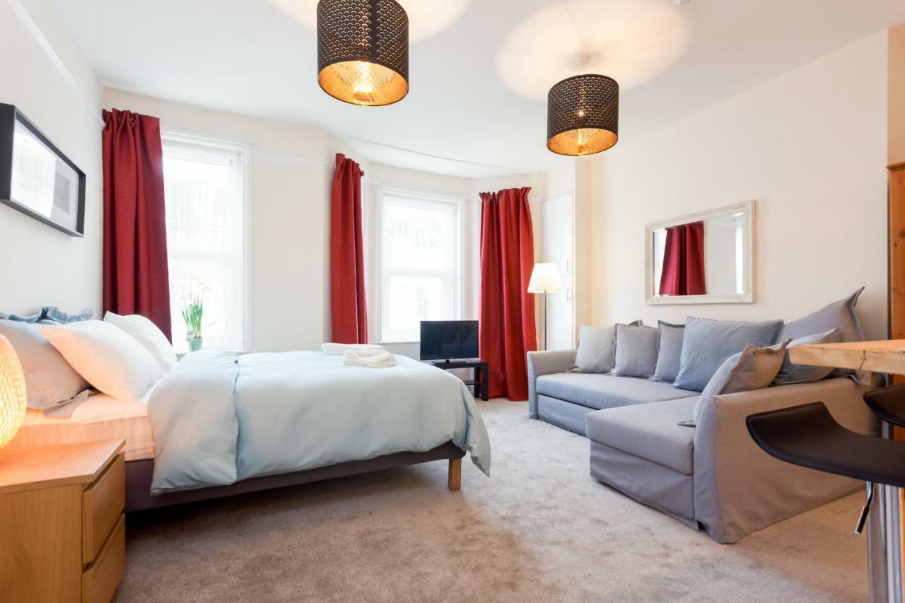 Stylish Town Centre Apartment Close To Beach And Shops Bournemouth Exteriör bild