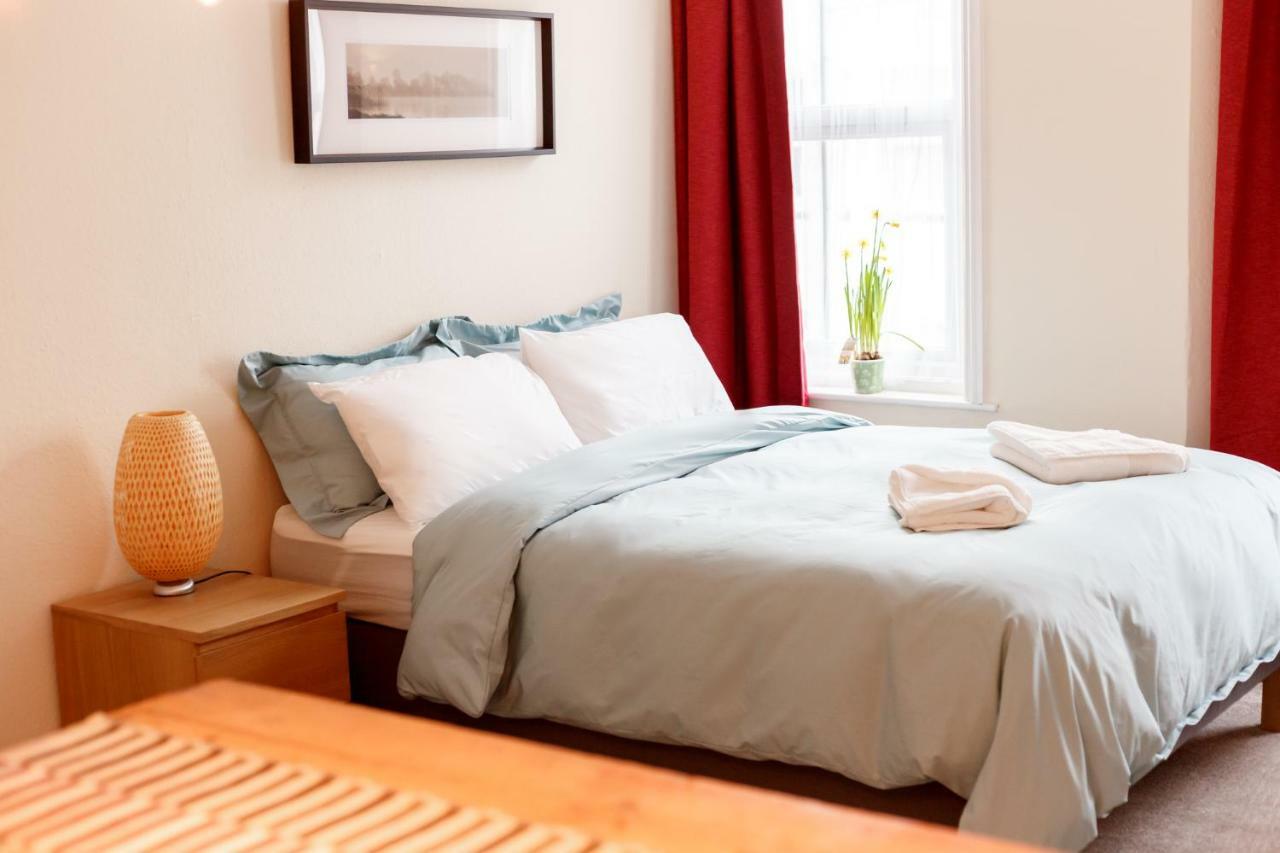 Stylish Town Centre Apartment Close To Beach And Shops Bournemouth Exteriör bild